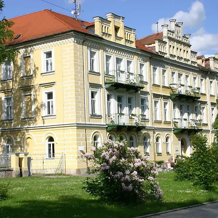 路易莎酒店 酒店 Františkovy Lázně